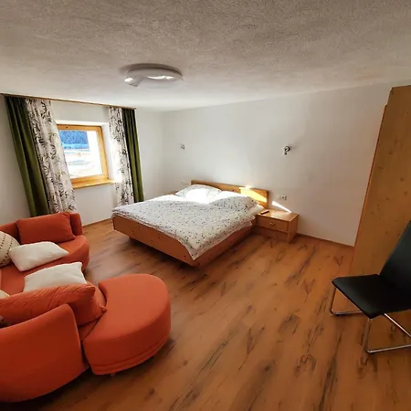 Apartment Rosa's Rote Flueh